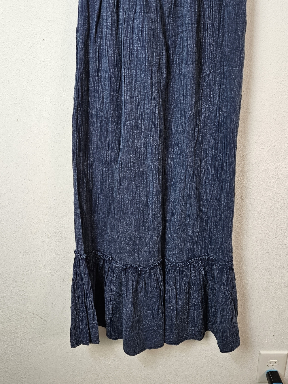 Mlle Gabrielle Navy Crinkle Strapless Maxi Dress Small Cotton New - Picture 2 of 10